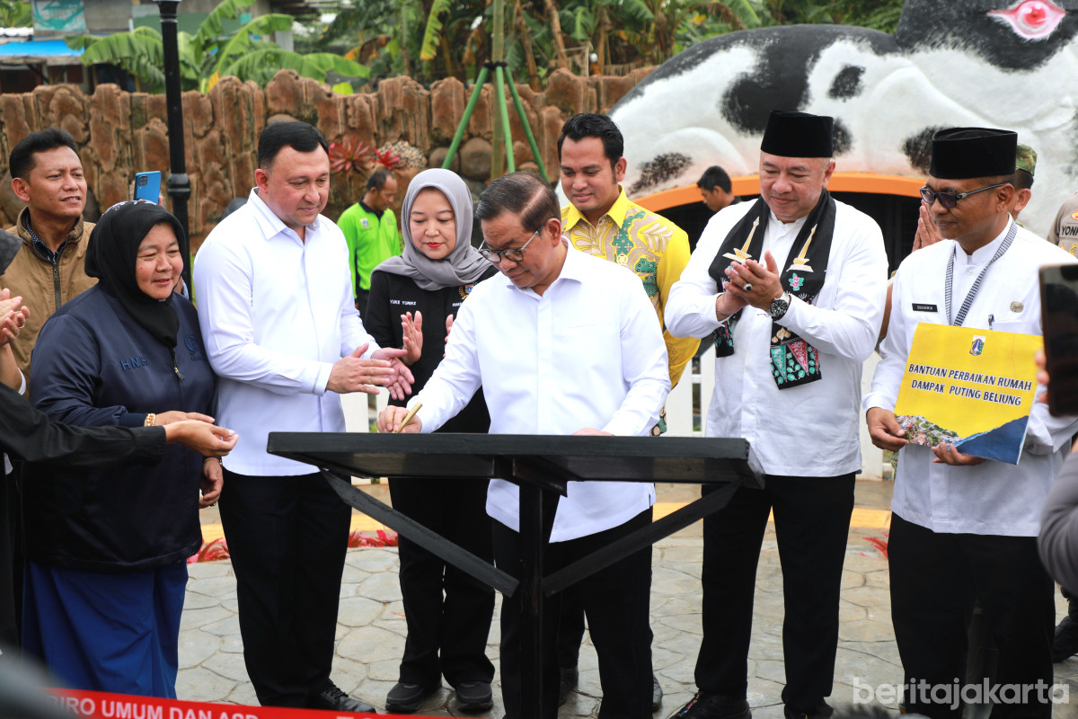 Pramono meresmikan Taman Kelinci Roci di Cilincing