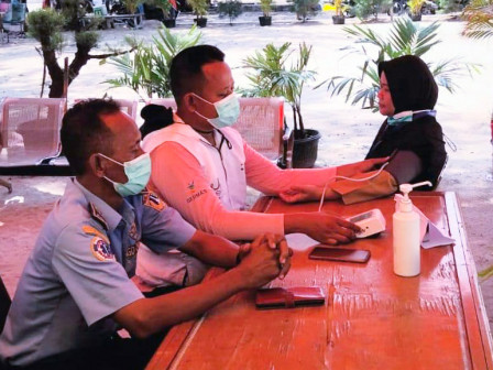 Layanan Kesehatan di Pospam Kepulauan Seribu Selatan