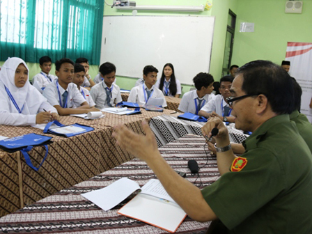 40 Pelajar SMAN 25 Jakpus Dibekali Sosialisasi Anti Teroris