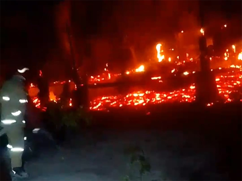  Arus Pendek Listrik Diduga Jadi Pemicu Kebakaran di Pulau Semut