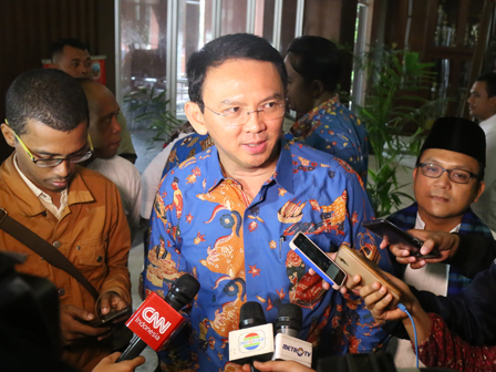 Basuki Dukung Anti Rokok di Dalam Ruangan