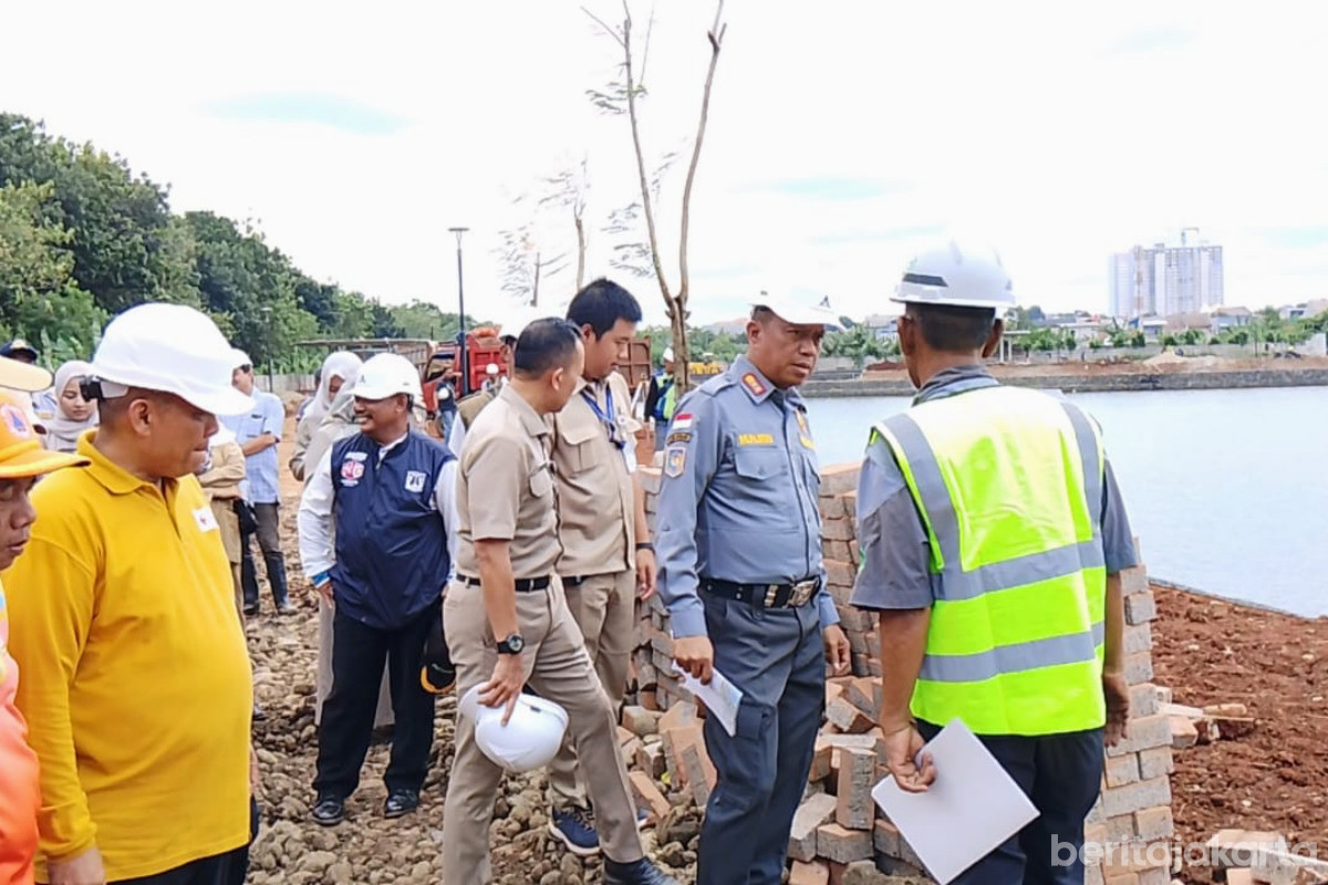 Munjirin Tinjau Tiga Waduk di Jaktim 
