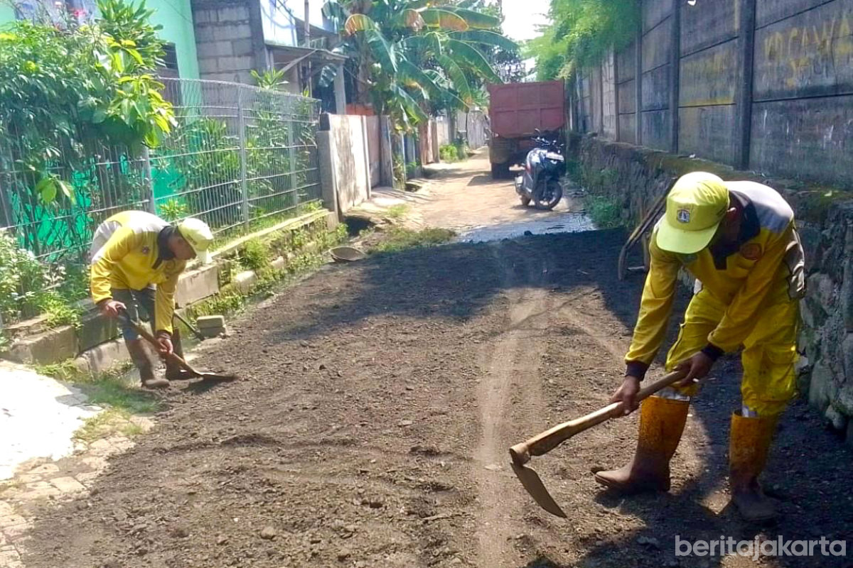 Peninggian di Jalan Swadaya I Ditargetkan Rampung Pekan Depan