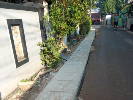 Pembangunan Saluran Air Jl Jaha Kalisari Rampung