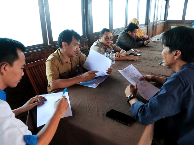 UP PTSP Kepulauan Seribu Lakukan Pembinaan LKPM di Dua Pulau