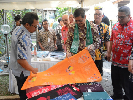 Wali Kota Jaksel Buka Festival Batik di Padepokan Puspatarini