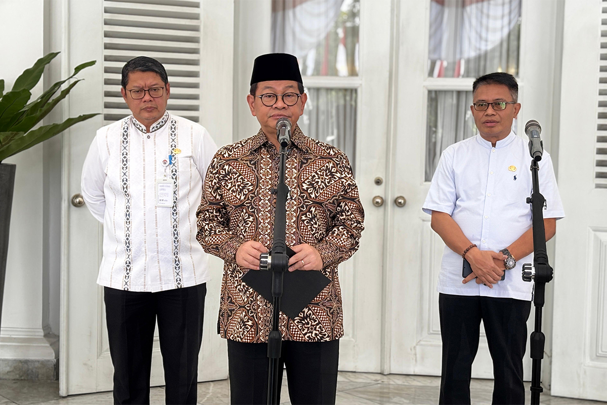Pramono Anung memberikan keterangan di Balai Kota DKI Jakarta, Jumat (29/8)