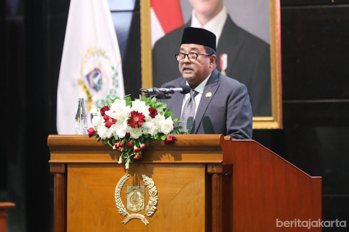 Rano Apresiasi Rapat Paripurna DPRD Tetapkan 4 Perda 