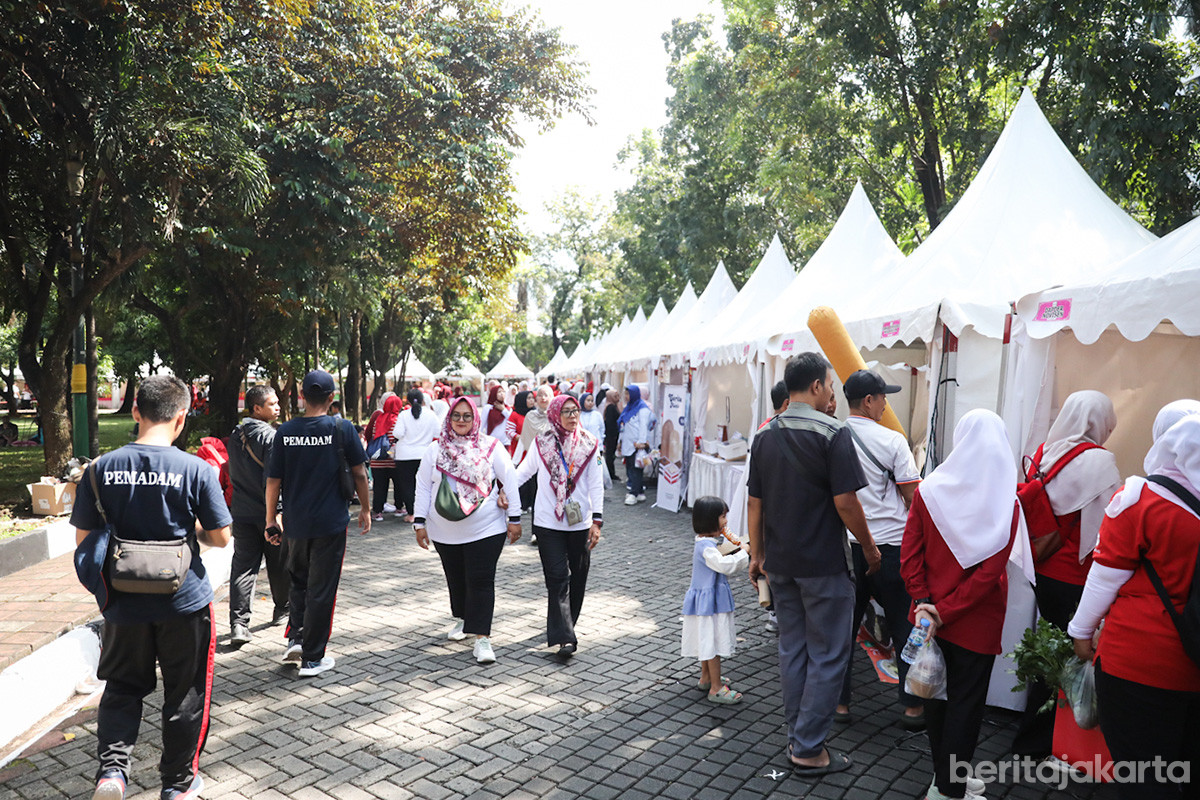 Puluhan UMKM berpartisipasi menyemarakkan Festival HUT RI di Kantor Wali Kota Jaktim