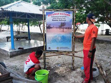 Plang petunjuk Arah Dipasang di Pulau Untung Jawa