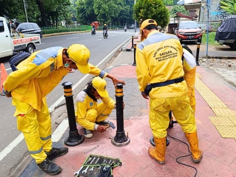 Revitalisasi Trotoar di Dua Kecamatan di Jaksel Rampung