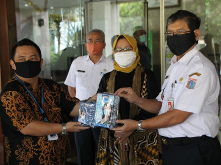 Pemkot Jaksel Terima Bantuan 5.350 Masker