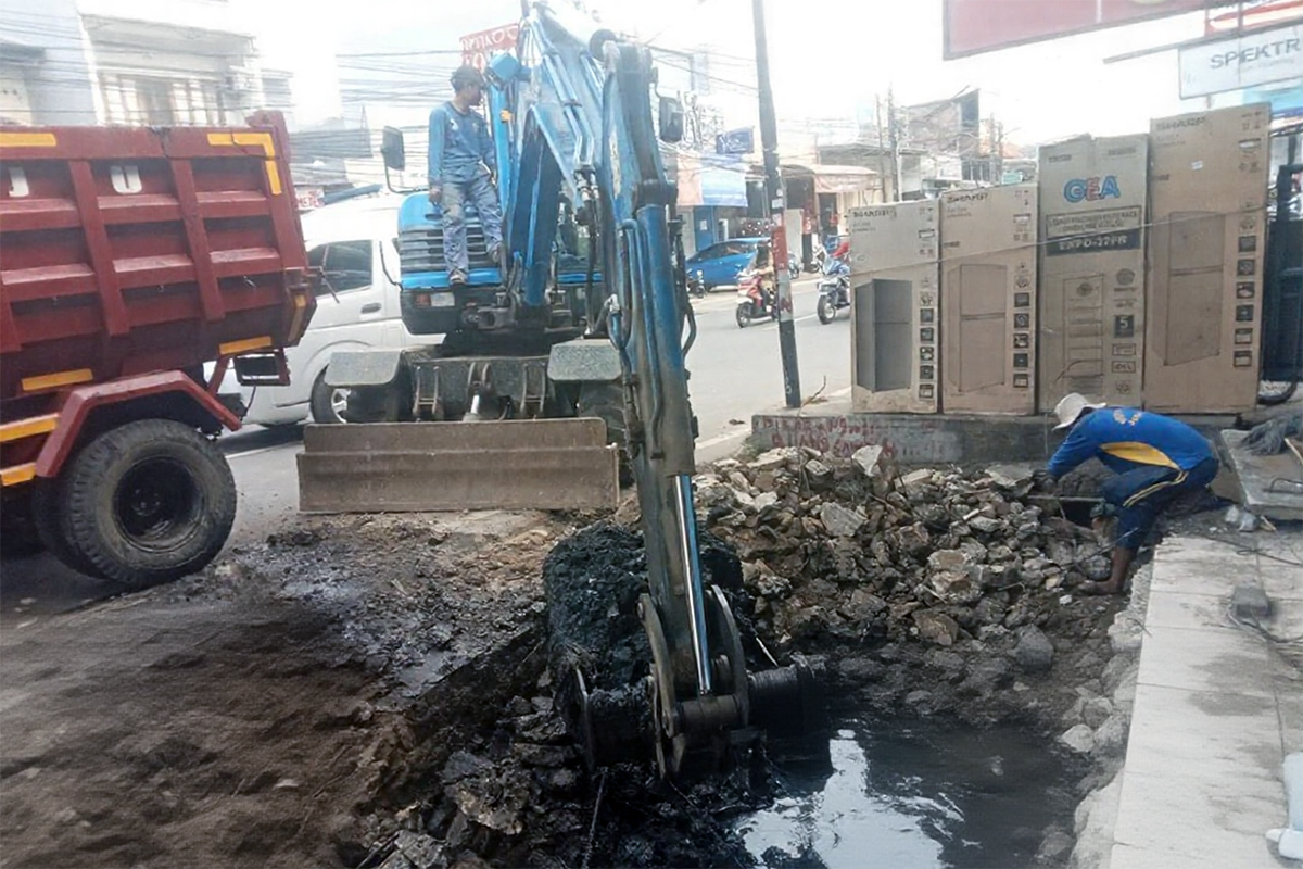 Pengerukan Saluran Phb Kramat Jaya
