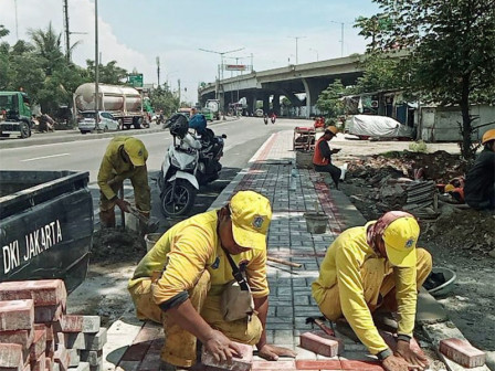  Pembangunan Trotoar di Jalan Raya Cilincing Ditargetkan Selesai Bulan Depan