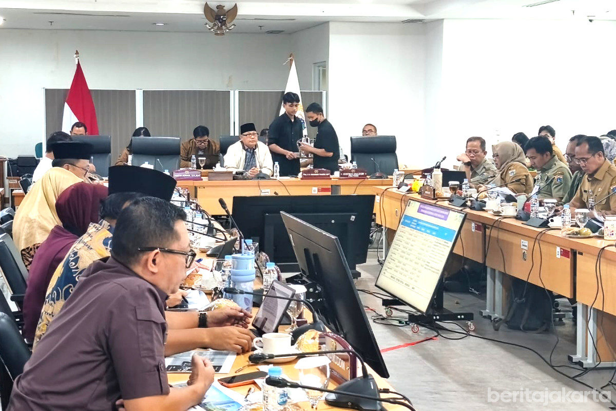 Rapat Kerja Komisi E bersama eksekutif di Gedung DPRD DKI Jakarta