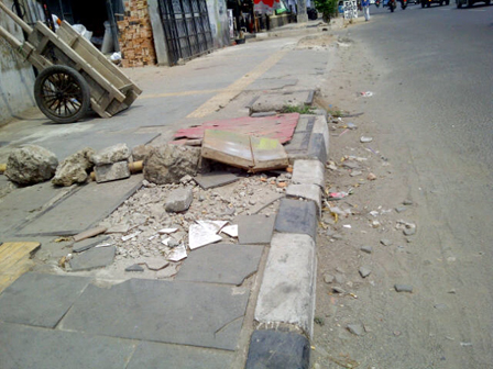 60 Persen Trotoar di DKI Rusak