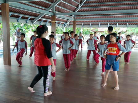 Pelatihan Kesenian dan Kebudayaan di Gelar di RPTRA di Kepulauan Seribu