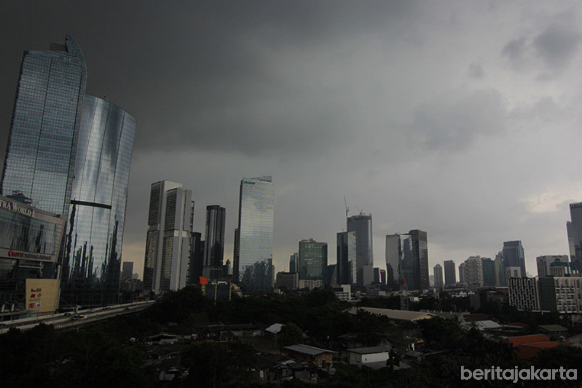 BPBD DKI Imbau Warga Waspada Cuaca Ekstrem Sepekan ke Depan
