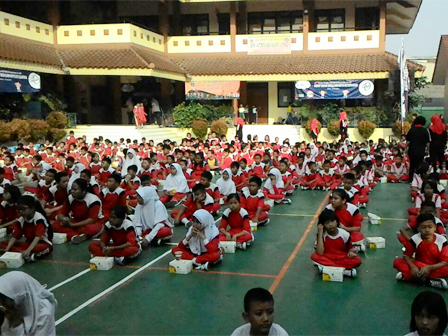 300 Pelajar SDN Jatinegara Kaum 03 Ikuti Edukasi dan Pemeriksaan Kesehatan