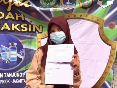 700 Siswa SMP Negeri 55 Jakarta Telah Mendapatkan Vaksin Dosis Pertama