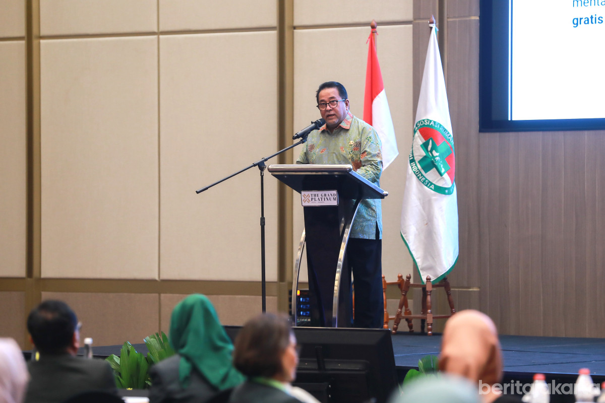 https://multimedia.beritajakarta.id/photo/2014_508c75c8507a2ae5223dfd2faeb98122/Wagub menyampaikan komitmen Pemprov mendukung Transformasi Layanan RSUD di seminar ARSADA
