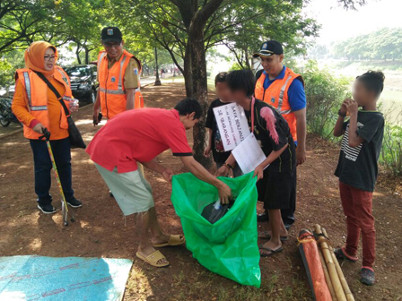  Buang Sampah Sembarangan di KBT, Enam Warga Ditangkap