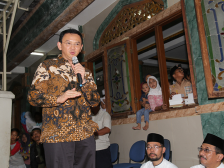 Basuki Sapa Warga Kedoya Utara di Safari Ramadan