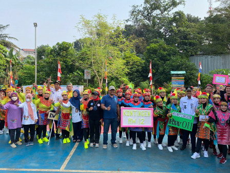  12 Tim Ramaikan Festial Olahraga Rakyat di RPTRA Mutiara Rawa Binong 