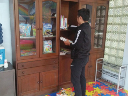 Sudin Perpusip Jaktim Sediakan Pojok Baca di UP PKB Ujung Menteng