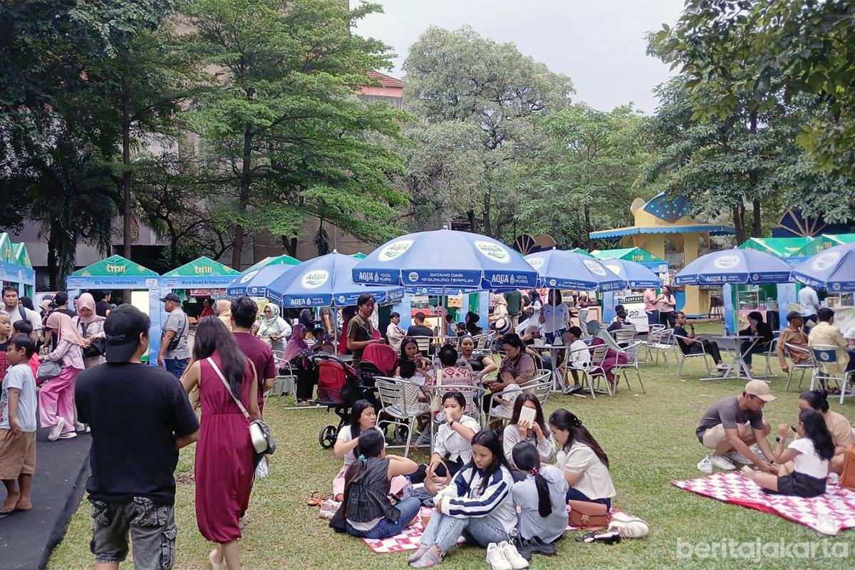 TMII dipenuhi pengunjung saat libur Natal