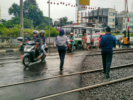 Mulai Besok Perlintasan KA Pasar Minggu di Tutup