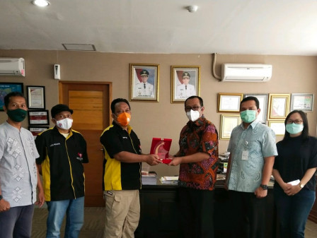 Perumda Pasar Jaya Raih Penghargaan Dari Relawan Kesehatan Indonesia