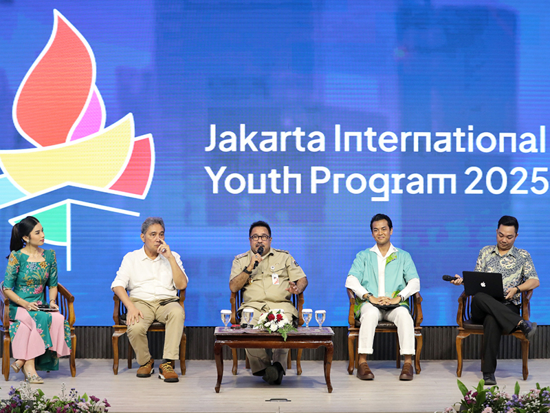 https://multimedia.beritajakarta.id/photo/2014_508c75c8507a2ae5223dfd2faeb98122/Rano Paparkan Peran Pemuda Perkuat Budaya Wujudkan Kota Global di JIYP 2025