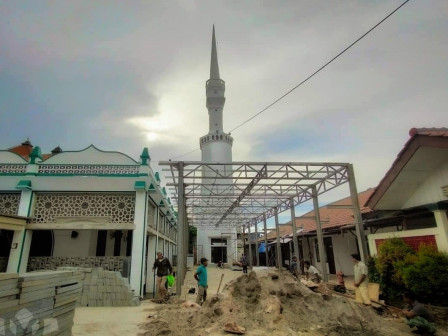 Revitalisasi Masjid Luar Batang Capai 75 Persen