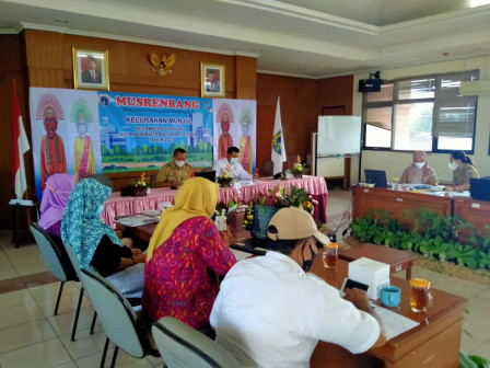 Musrenbang Kelurahan Munjul Prioritaskan Perbaikan Saluran Drainase