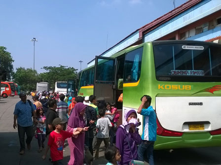 Arus Balik Terminal Kampung Rambutan