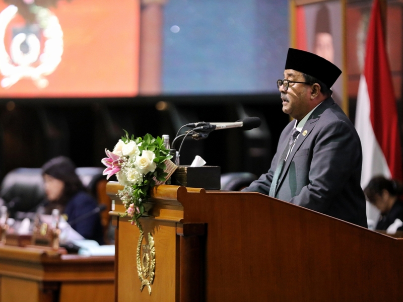 Rano Tanggapi Pandangan Fraksi Terhadap Rancangan Perda Perubahan APBD 2025