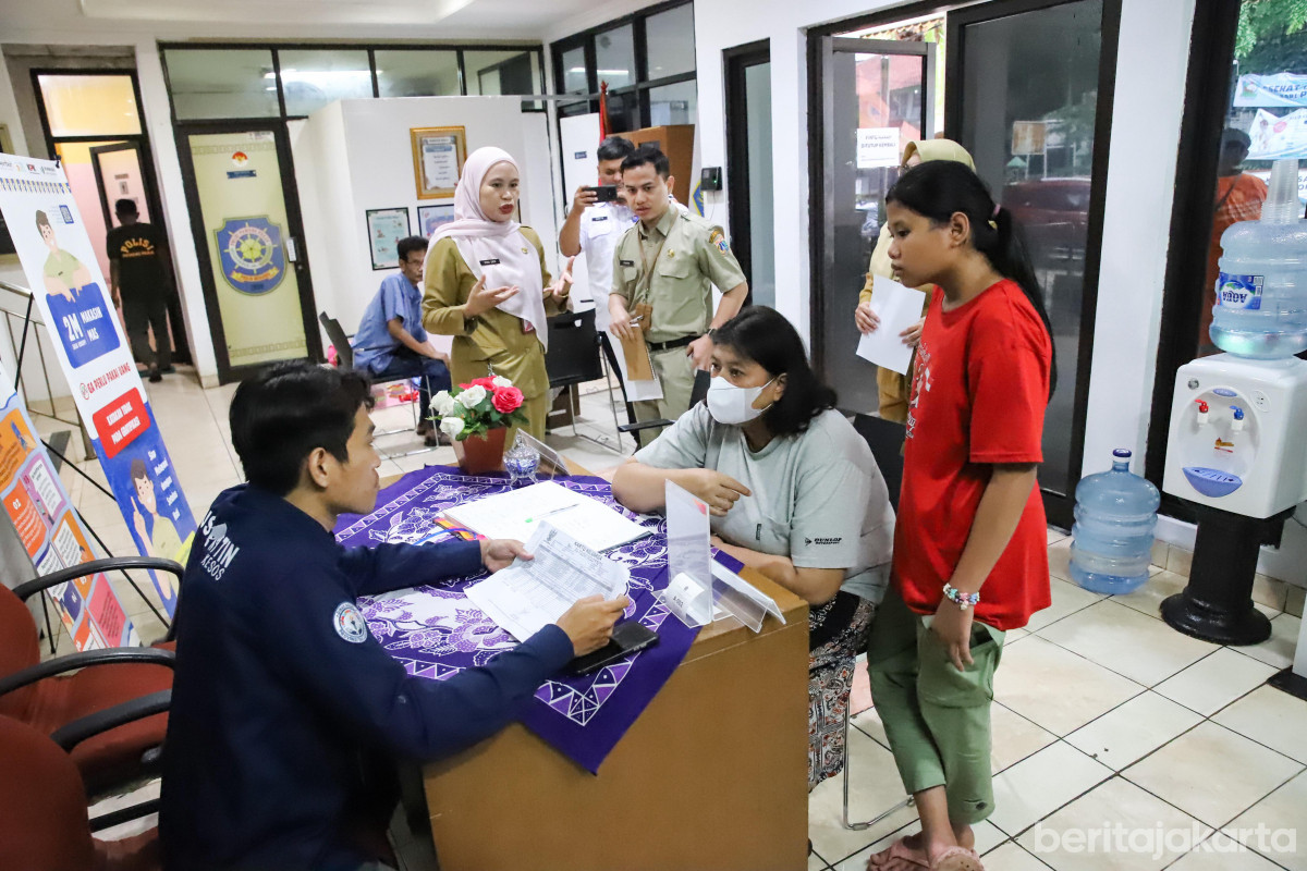 Pemkot Jakpus Gelar Monev Pelayanan Publik di Kelurahan Mangga Dua Selatan