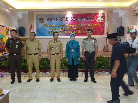 Kantin Kejujuran SMKN 55 Resmi Dioperasikan