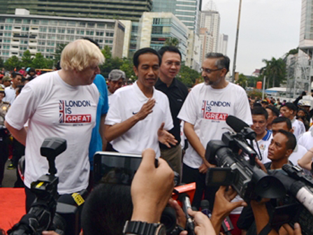 Jokowi, Ahok Dan Walikota London Gelar Gowes Bareng