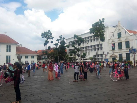  Hari Kedua Idul Fitri, Kawasan Kota Tua Ramai Pengunjung 