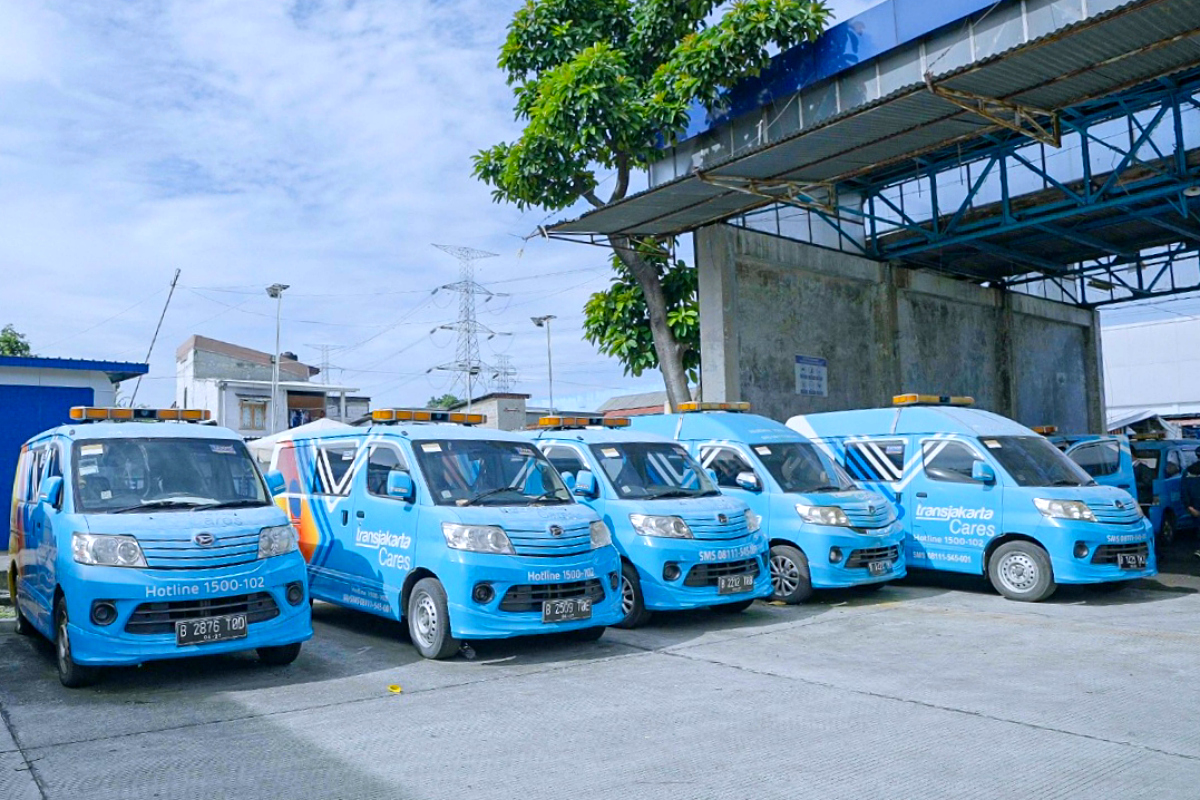 Mobil Layanan Transjakarta Care