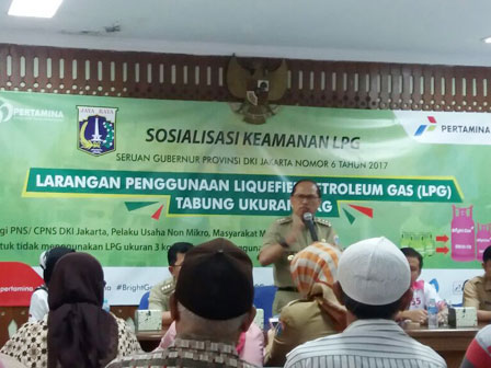 Tri Kurniadi sosialisasi tabung LPG 5,5 kg di Kebayoran Baru 