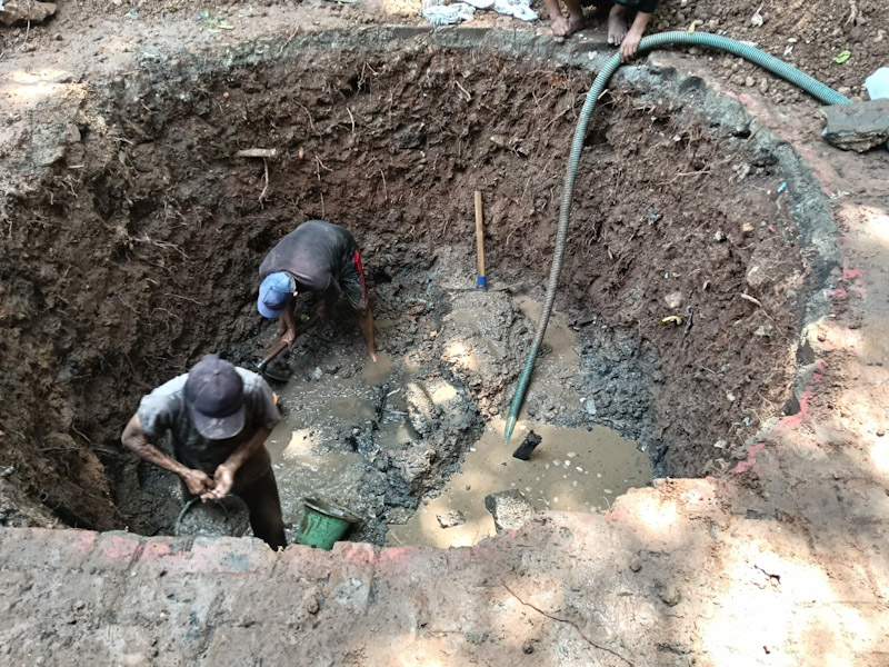 Pembangunan Septic Tank Komunal di Rusun Bidara Cina Terus Dikebut 