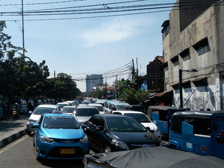  Libur Panjang, Kawasan Tanah Abang Macet