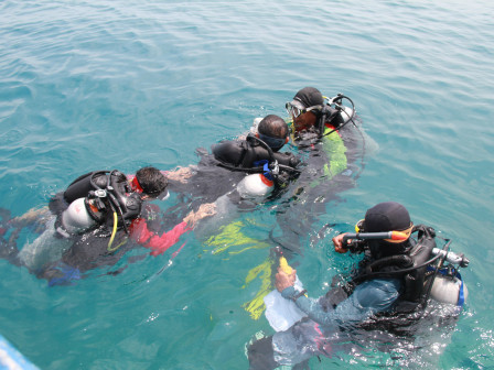  20 Pemuda Kepulauan Seribu Dilatih Selam Open Water 