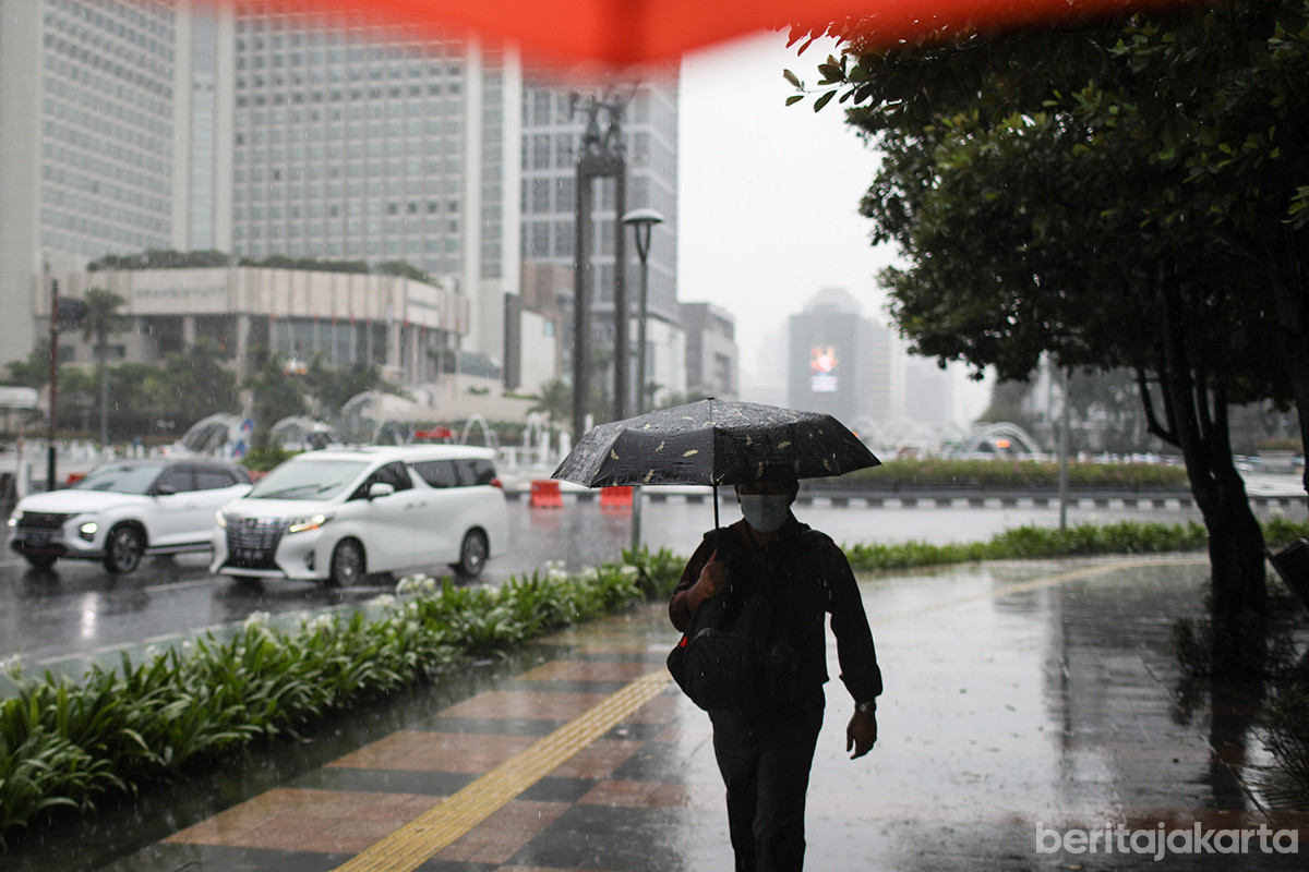 Cuaca ekstrem diperkirakan melanda Jakarta dalam beberapa waktu ke depan.
