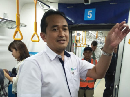 Hari Pertama Tarif Normal MRT Tercatat 77.696 Penumpang, 