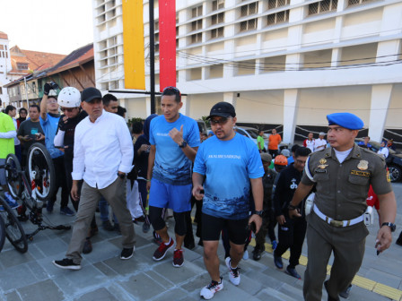  Wagub Resmikan Penyelesaian Penataan Kali Besar Tahap I 