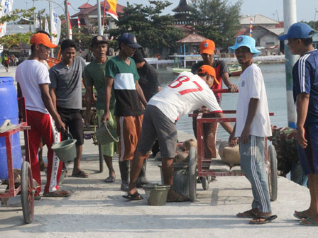  PPSU Pulau Harapan Perbaiki Jalan 